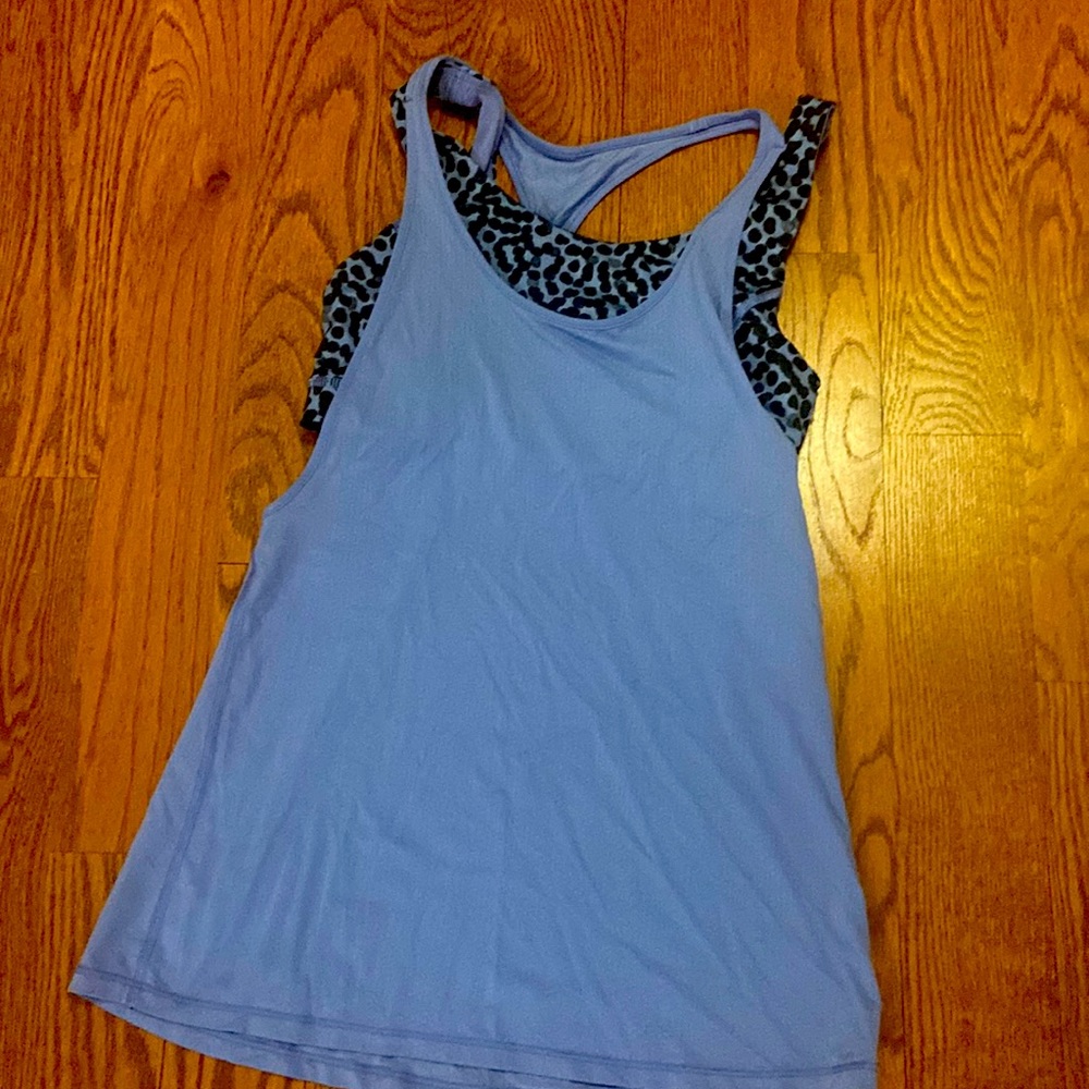Lululemon tank with built in bra